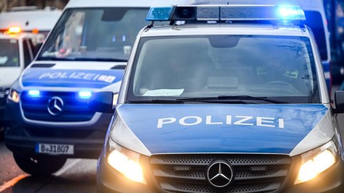 Kriminalität: Schüsse vor Hotel in Berlin-Mitte - keine Schwerverletzten