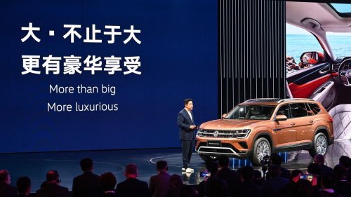 Deutsche Autoindustrie: "Die Hersteller sollten die hohe Abhängigkeit von China hinterfragen"