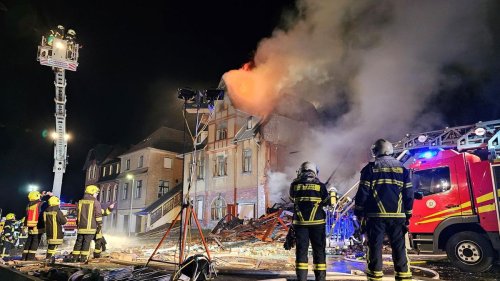 Vogtlandkreis: Nach Brand in Ellefeld: Toter in Trümmern gefunden