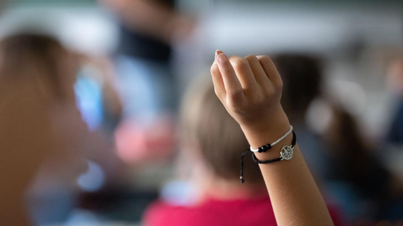Gesellschaft: Junge Menschen wünschen sich mehr Teilhabe