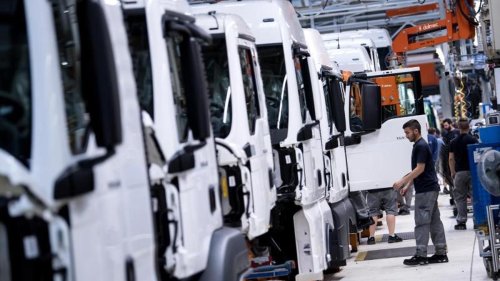 Auto: Traton verkauft mehr Lastwagen: Meldet volle Auftragsbücher