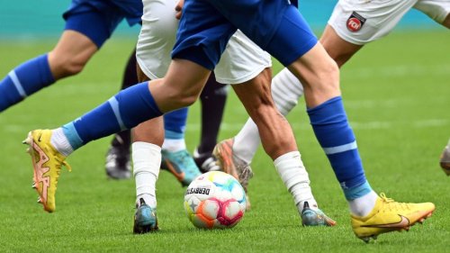 Fußball: FC Erzgebirge Aue beendet Leihe von Angreifer Jastremski