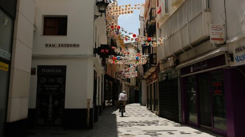 Tourismus: Spanien nimmt mehr als 65.000 illegale Airbnbs vom Markt