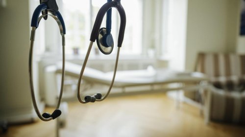 Gesundheitswesen: Tausende Ärzte schließen ihre Praxen am Montag aus Protest