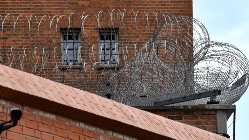 Justizvollzug: Feueralarm in JVA - Großübung in Halle