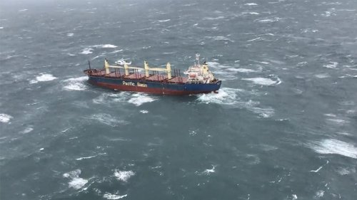 Australien: Frachter vor Sydney havariert während Unwetter