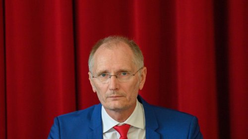 Parteien: Gemeindebund-Präsident fordert neue Konzepte für Nahverkehr