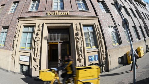 Relikte der Bundespost: Post und Telekom haben noch Tausende Beamte