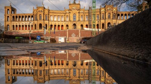 Architektur: Bayerns Landtag hat ein neues Glasdach