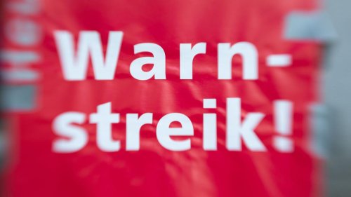 Tarifkonflikt: Streikposten vor Betriebshöfen: "Hier kommt keiner durch"