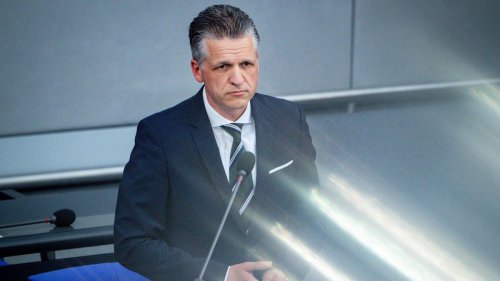 Regierungsbefragung: Frei und Klingbeil verteidigen im Bundestag Migrationspolitik