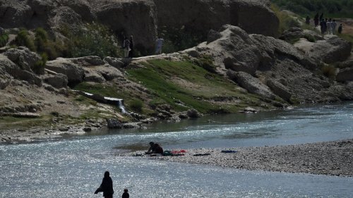 Wasserstreit am Helmand-Fluss: Schwere Feuergefechte zwischen Iran und Taliban in Wasserstreit