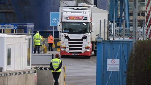 Teenager Becomes The UK’s Youngest HGV Driver