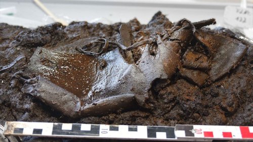 Shoe Knew? Bronze Age Sandal Lost 2,000 Years Ago In A Bog Unearthed By Archeologists - Zenger News
