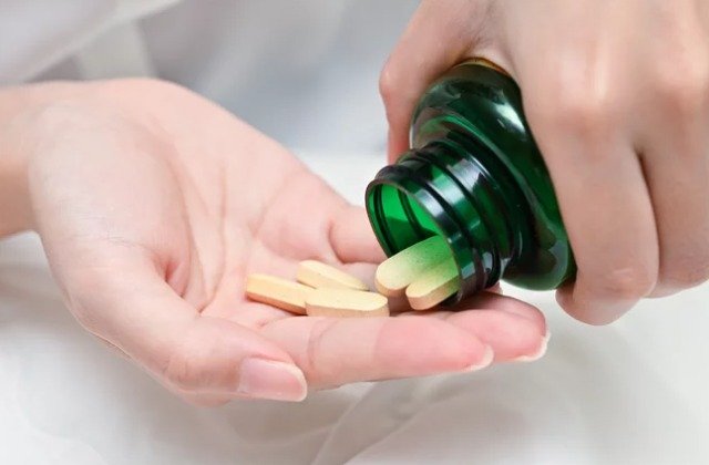 The Big Mistake You're Probably Making With Your Multivitamin