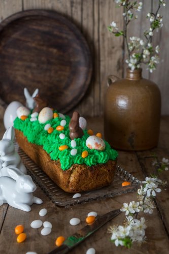 Super saftiger Rüblikuchen - Carrot-Cake - mit Mascarpone-Topping - Zimtkeks und Apfeltarte