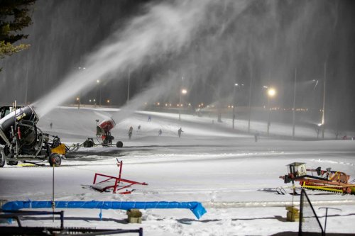 Can artificial snow save ski resorts amid the hottest winters on record?