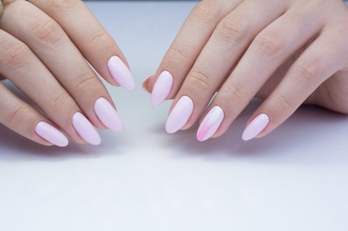 23 Beautiful Light Pink Nails You’ll Love
