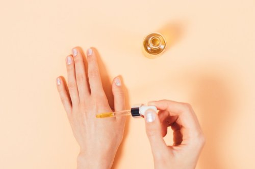 10 Best Cuticle Oils in 2023 for Healthy Nails + Key Benefits